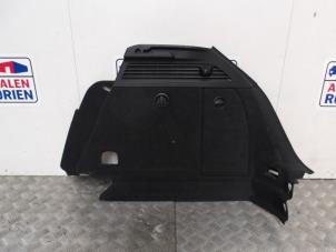 Gebruikte Bekleding bagageruimte Audi A3 Sportback (8VA/8VF) 2.0 TDI 16V Prijs € 45,00 Inclusief btw aangeboden door Automaterialen Ronald Morien B.V.