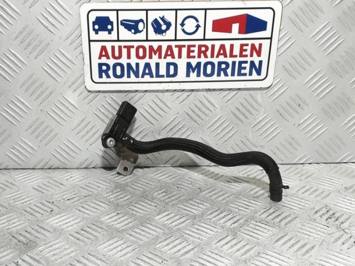 Nieuwe Druksensor Volkswagen Passat Variant (3G5) 2.0 TDI BiTurbo 16V 4Motion Prijs € 34,99 Inclusief btw aangeboden door Automaterialen Ronald Morien B.V.