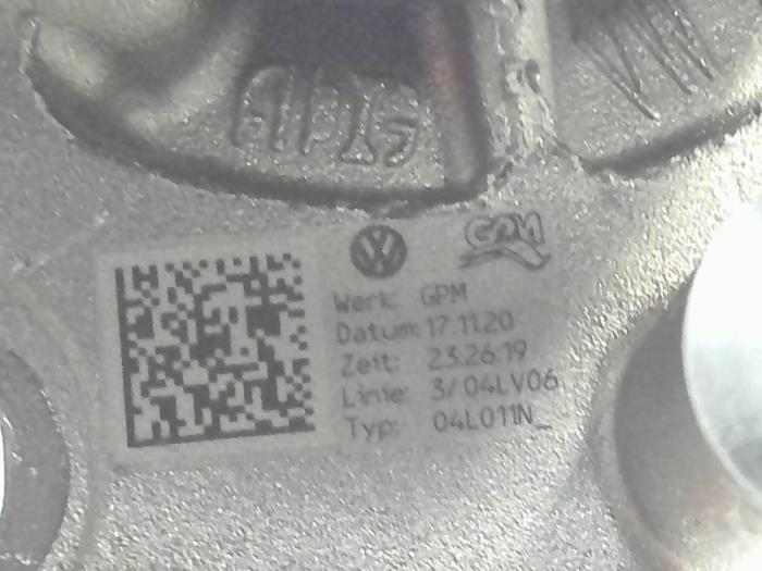 Waterpomp van een Volkswagen Passat Variant (3G5) 1.6 TDI 16V 2018