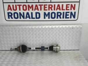 Nieuwe Aandrijfas rechts-voor Volkswagen T-Roc 1.5 TSI Evo BMT 4Motion 16V Prijs € 211,75 Inclusief btw aangeboden door Automaterialen Ronald Morien B.V.