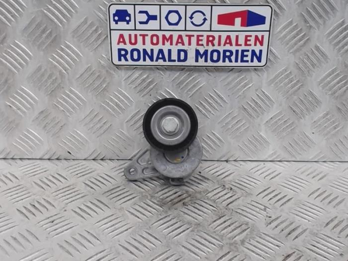 Gebruikte Spanner multiriem Volkswagen Golf VII (AUA) 2.0 GTD 16V Prijs € 18,15 Inclusief btw aangeboden door Automaterialen Ronald Morien B.V.