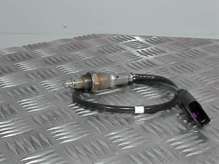 Lambda Sonde van een Volkswagen Golf VIII Variant (GC5) 2.0 TDI BlueMotion 16V 2020