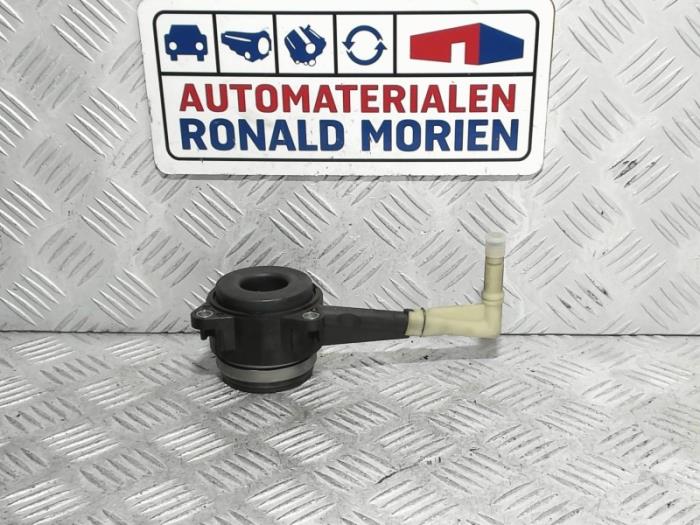 Nieuwe Koppeling Hulp Cilinder Volkswagen Golf VII (AUA) 2.0 R 4Motion 16V Prijs € 50,00 Inclusief btw aangeboden door Automaterialen Ronald Morien B.V.