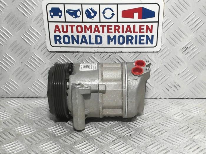 Gebruikte Aircopomp Fiat 124 Spider 1.4 MultiAir Turbo 16V Prijs € 295,00 Inclusief btw aangeboden door Automaterialen Ronald Morien B.V.