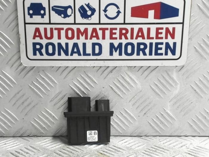 Gebruikte Adblue Computer Volkswagen Golf VII (AUA) 1.6 TDI BMT 16V Prijs € 19,00 Inclusief btw aangeboden door Automaterialen Ronald Morien B.V.