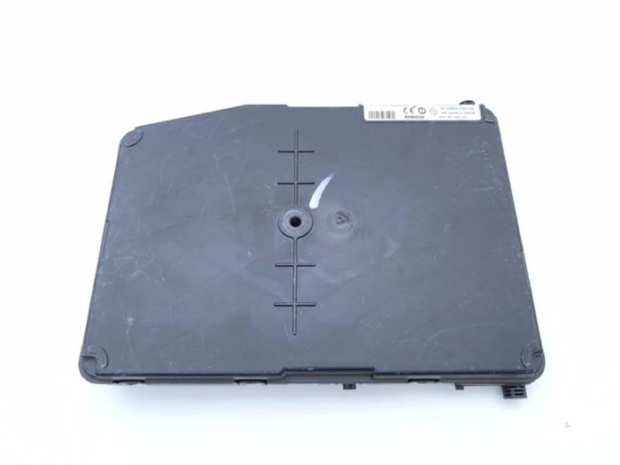 Gebruikte Module Bodycontrol Renault Scénic II (JM) 2.0 dCi 16V 150 Prijs € 49,00 Margeregeling aangeboden door Automaterialen Ronald Morien B.V.