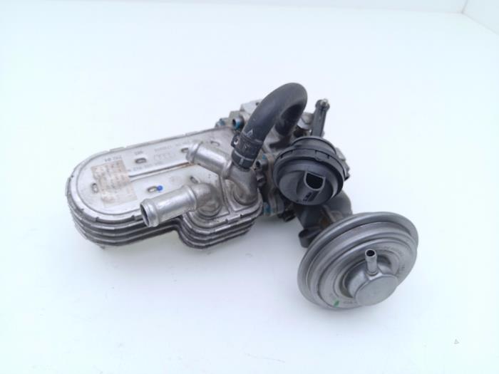 Gebruikte Uitlaat gasklep (EGR) Audi A4 (B7) 3.0 TDI V6 24V Quattro Prijs € 75,00 Margeregeling aangeboden door Automaterialen Ronald Morien B.V.