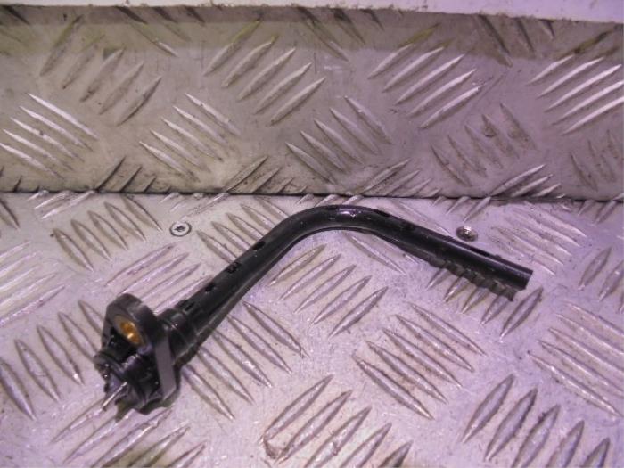 Nieuwe Oliepeil sensor Renault Clio V (RJAB) 1.0 TCe 100 12V Bi-Fuel Prijs € 24,20 Inclusief btw aangeboden door Automaterialen Ronald Morien B.V.