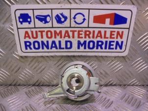 Nieuwe Spanrol Distributieriem Volkswagen Crafter (SY) 2.0 TDI 4Motion Prijs € 25,00 Inclusief btw aangeboden door Automaterialen Ronald Morien B.V.