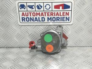 Nieuwe Vacuumpomp (Diesel) Nissan X-Trail (T32) 1.7 dCi Prijs € 115,00 Inclusief btw aangeboden door Automaterialen Ronald Morien B.V.