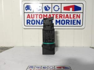 Gebruikte Luchtmassameter Audi A3 Sportback (8PA) 2.0 TDI 16V Prijs € 14,95 Margeregeling aangeboden door Automaterialen Ronald Morien B.V.