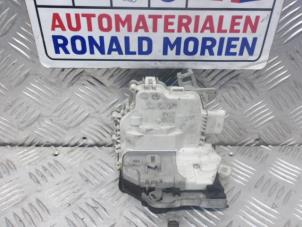 Gebruikte Portierslot Mechaniek 4Deurs rechts-achter Audi A3 Limousine (8VS/8VM) 2.0 TFSI 16V Quattro Prijs € 29,00 Margeregeling aangeboden door Automaterialen Ronald Morien B.V.