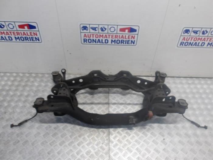 Gebruikte Subframe Audi A3 Limousine (8VS/8VM) 2.0 TFSI 16V Quattro Prijs € 195,00 Margeregeling aangeboden door Automaterialen Ronald Morien B.V.