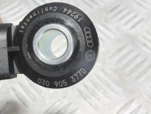 Klopsensor van een Volkswagen Transporter/Caravelle T6 2.0 TDI 204 2021