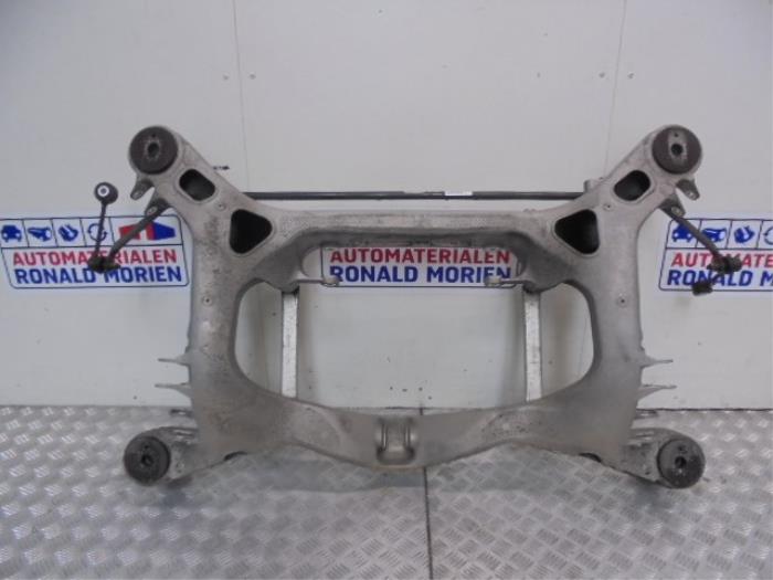 Gebruikte Subframe Porsche Panamera (970) 3.0 D V6 24V Prijs € 235,95 Inclusief btw aangeboden door Automaterialen Ronald Morien B.V.