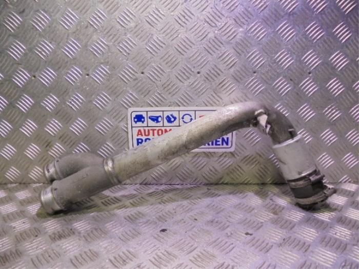 Gebruikte Intercooler Buis Porsche Panamera (970) 3.0 D V6 24V Prijs € 64,88 Inclusief btw aangeboden door Automaterialen Ronald Morien B.V.