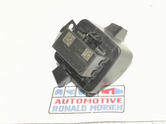 Gebruikte Computer Diversen Audi A7 Sportback (4GA/4GF) 3.0 TDI Clean Diesel V6 24V Quattro Prijs € 14,99 Inclusief btw aangeboden door Automaterialen Ronald Morien B.V.