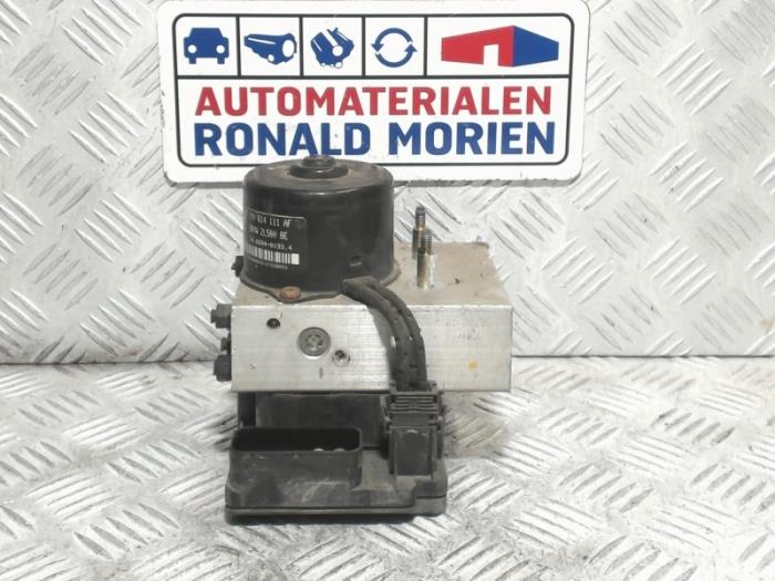Gebruikte ABS Pomp Ford Galaxy (WGR) 2.8i V6 24V Prijs € 49,00 Margeregeling aangeboden door Automaterialen Ronald Morien B.V.