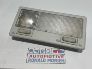 Gebruikte Binnenverlichting voor Ford Galaxy (WGR) 2.8i V6 Prijs € 10,00 Margeregeling aangeboden door Automaterialen Ronald Morien B.V.