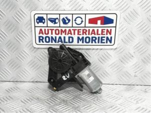 Gebruikte Raammotor Portier Volvo V40 (MV) 2.0 D4 16V Prijs € 25,00 Margeregeling aangeboden door Automaterialen Ronald Morien B.V.