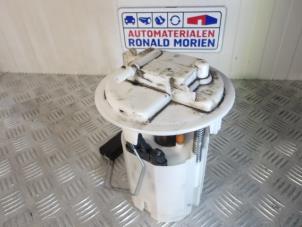 Gebruikte Benzinepomp Peugeot 207 SW (WE/WU) 1.6 16V Prijs € 29,00 Margeregeling aangeboden door Automaterialen Ronald Morien B.V.