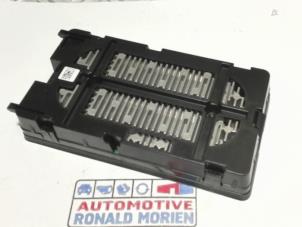 Gebruikte Antenne Audi A4 (B9) 3.0 TDI V6 24V Quattro Prijs € 75,00 Inclusief btw aangeboden door Automaterialen Ronald Morien B.V.