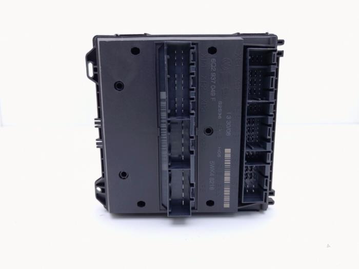 Gebruikte Computer Diversen Volkswagen Polo IV (9N1/2/3) 1.4 TDI 70 Prijs € 45,00 Margeregeling aangeboden door Automaterialen Ronald Morien B.V.