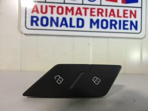 Gebruikte Centrale deurvergrendeling Schakelaar Audi Q2 (GAB/GAG) 1.0 TFSI 12V Prijs € 9,99 Inclusief btw aangeboden door Automaterialen Ronald Morien B.V.