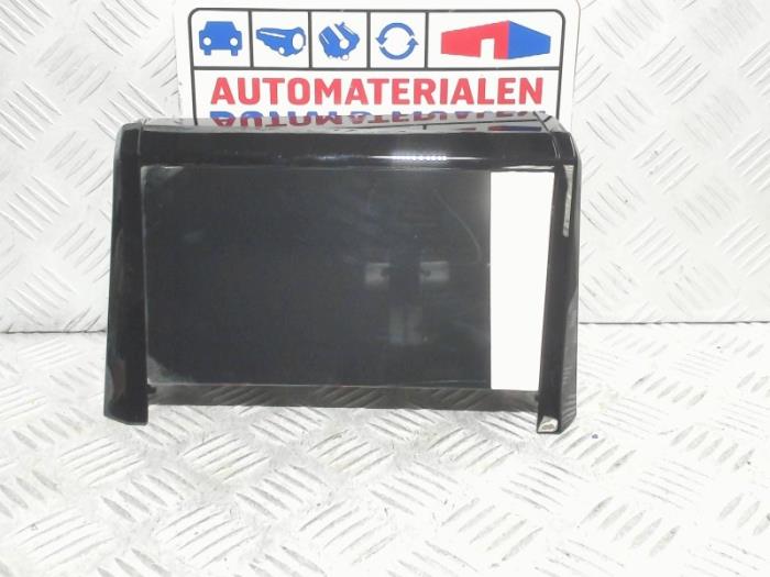 Gebruikte Display Interieur Audi e-tron (GEN) 55 quattro Prijs € 356,95 Inclusief btw aangeboden door Automaterialen Ronald Morien B.V.