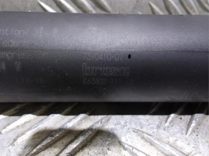 Achterklep motor van een BMW 5 serie Touring (G31) 523d 2.0 TwinPower Turbo 16V 2018