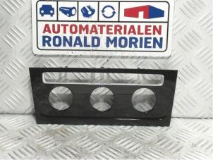 Gebruikte Afdekplaat diversen Volkswagen Golf VII (AUA) 1.6 TDI BlueMotion 16V Prijs € 9,99 Inclusief btw aangeboden door Automaterialen Ronald Morien B.V.