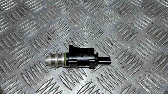 Gebruikte Nokkenas Verstelling BMW 1 serie (F21) 116i 1.5 TwinPower 12V Prijs € 30,00 Margeregeling aangeboden door Automaterialen Ronald Morien B.V.