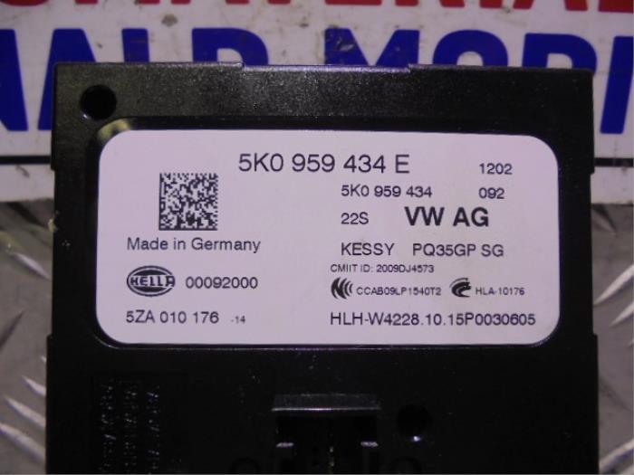 Computer Body Control van een Volkswagen Jetta IV (162/16A) 2.0 TDI 16V 2016