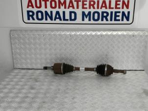 Gebruikte Cardanas links-voor (VWA) Ford Mondeo V Wagon 2.0 TDCi 150 16V Prijs € 175,00 Margeregeling aangeboden door Automaterialen Ronald Morien B.V.