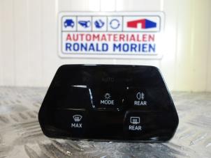 Gebruikte Licht Schakelaar Volkswagen Golf VIII (CD1) 1.5 TSI BlueMotion 16V Prijs € 25,00 Inclusief btw aangeboden door Automaterialen Ronald Morien B.V.