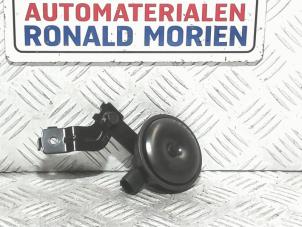 Gebruikte Alarm sirene Kia Niro I (DE) 1.6 GDI Hybrid Prijs € 29,00 Margeregeling aangeboden door Automaterialen Ronald Morien B.V.