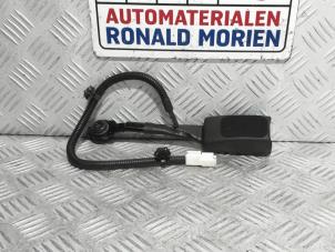 Gebruikte Veiligheidsgordel Insteek rechts-voor Kia Niro I (DE) 1.6 GDI Hybrid Prijs € 19,00 Margeregeling aangeboden door Automaterialen Ronald Morien B.V.