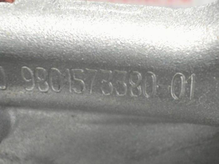 Waterpomp van een Peugeot 508 SW (F4/FC/FJ/FR) 1.6 16V GT PureTech 225 2020