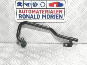 Gebruikte Waterpijp Volkswagen Golf VII (AUA) 2.0 TDI 16V Prijs € 14,99 Inclusief btw aangeboden door Automaterialen Ronald Morien B.V.