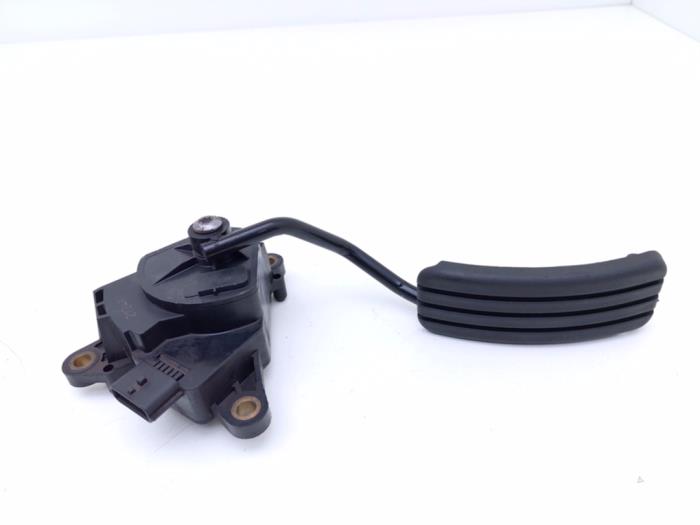 Gebruikte Gaspedaalpositie Sensor Renault Megane II Grandtour (KM) 1.5 dCi 100 Prijs € 25,00 Margeregeling aangeboden door Automaterialen Ronald Morien B.V.