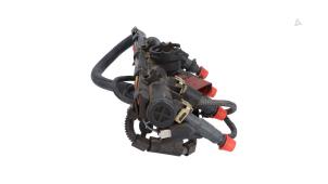 Gebruikte Injector brug Volkswagen Polo III Classic (6KV2) 1.4i 60 Prijs € 15,00 Margeregeling aangeboden door Automaterialen Ronald Morien B.V.