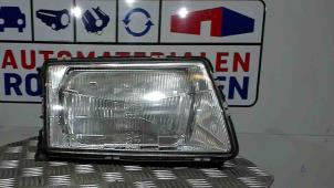 Gebruikte Koplamp rechts Audi 100 Prijs € 49,00 Margeregeling aangeboden door Automaterialen Ronald Morien B.V.