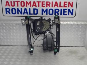 Gebruikte Ruitmechaniek 4Deurs rechts-voor Seat Leon (1P1) 1.9 TDI 105 Prijs € 33,00 Margeregeling aangeboden door Automaterialen Ronald Morien B.V.