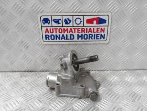 Gebruikte Oliefilterhuis Volkswagen Golf Prijs € 29,00 Margeregeling aangeboden door Automaterialen Ronald Morien B.V.