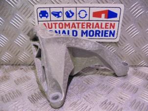 Gebruikte Motorrubber Audi A5 Cabrio (F57/F5E) 2.0 TDI 16V Prijs € 25,00 Inclusief btw aangeboden door Automaterialen Ronald Morien B.V.
