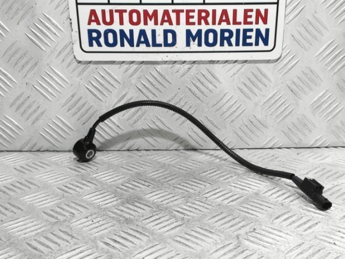 Pingelsensor van een Volkswagen Golf VII Variant (AUVV) 2.0 R 4Motion 16V 2017