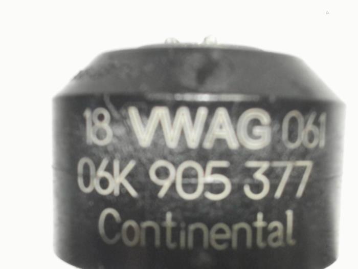 Pingelsensor van een Volkswagen Golf VII Variant (AUVV) 2.0 R 4Motion 16V 2017