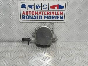 Nieuwe Vacuumpomp Rembekrachtiging Renault Master IV (MA/MB/MC/MD/MH/MF/MG/MH) 2.3 dCi 150 16V Prijs € 95,00 Inclusief btw aangeboden door Automaterialen Ronald Morien B.V.