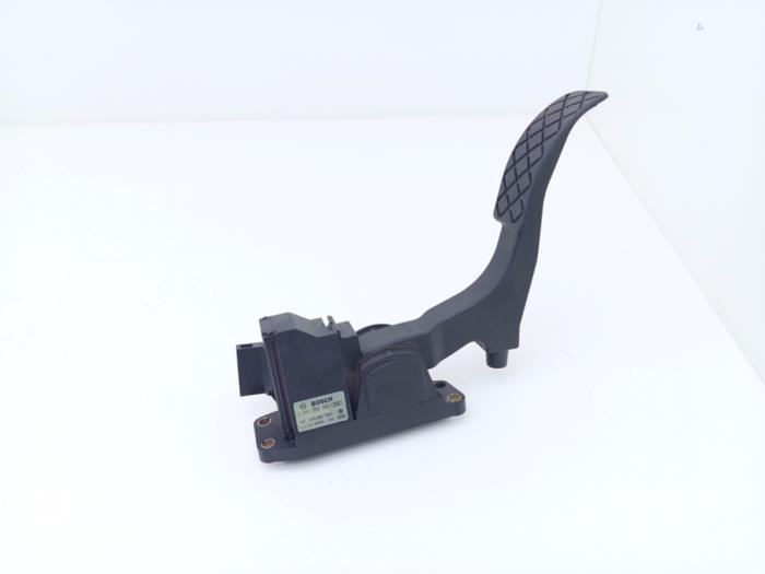 Gebruikte Gaspedaalpositie Sensor Audi A3 (8L1) 1.9 TDI 100 Prijs € 14,95 Margeregeling aangeboden door Automaterialen Ronald Morien B.V.