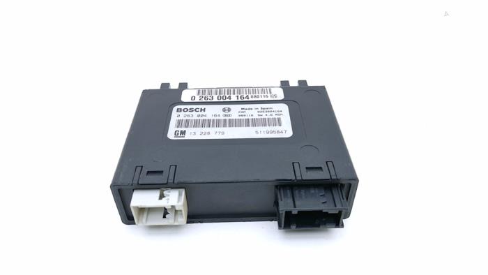 Gebruikte Computer Diversen Opel Astra H GTC (L08) 1.3 CDTI 16V Ecotec Prijs € 39,00 Margeregeling aangeboden door Automaterialen Ronald Morien B.V.